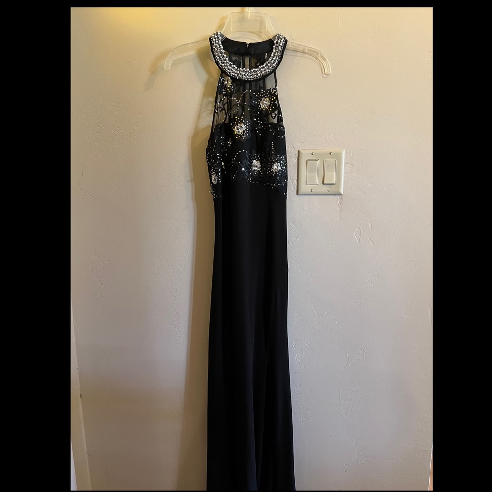 Black prom dress